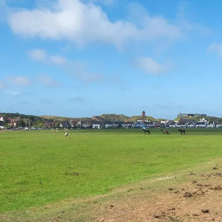 Wijkiki Surf House Wijk aan Zee