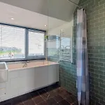 Wijkiki Surf House * Вейк-ан-Зее
