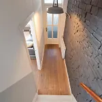 Wijkiki Surf House